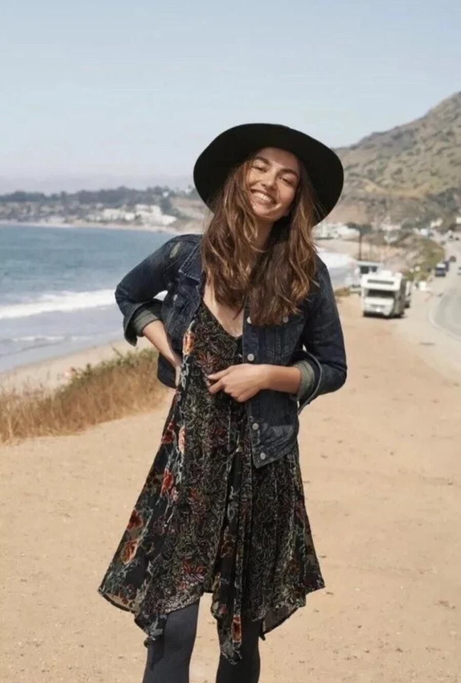 Eri + Ali By Anthropologie Velvet Swing Dress Black Flower Bohemian Size XS